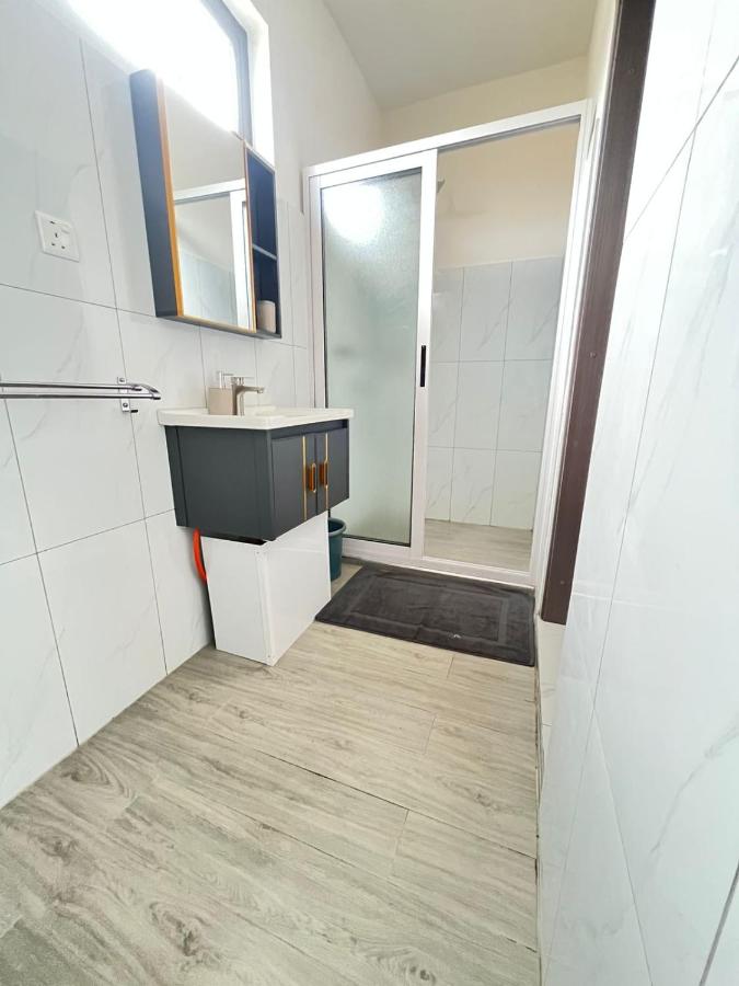 Nayuha Buildings Apt B2 - 3