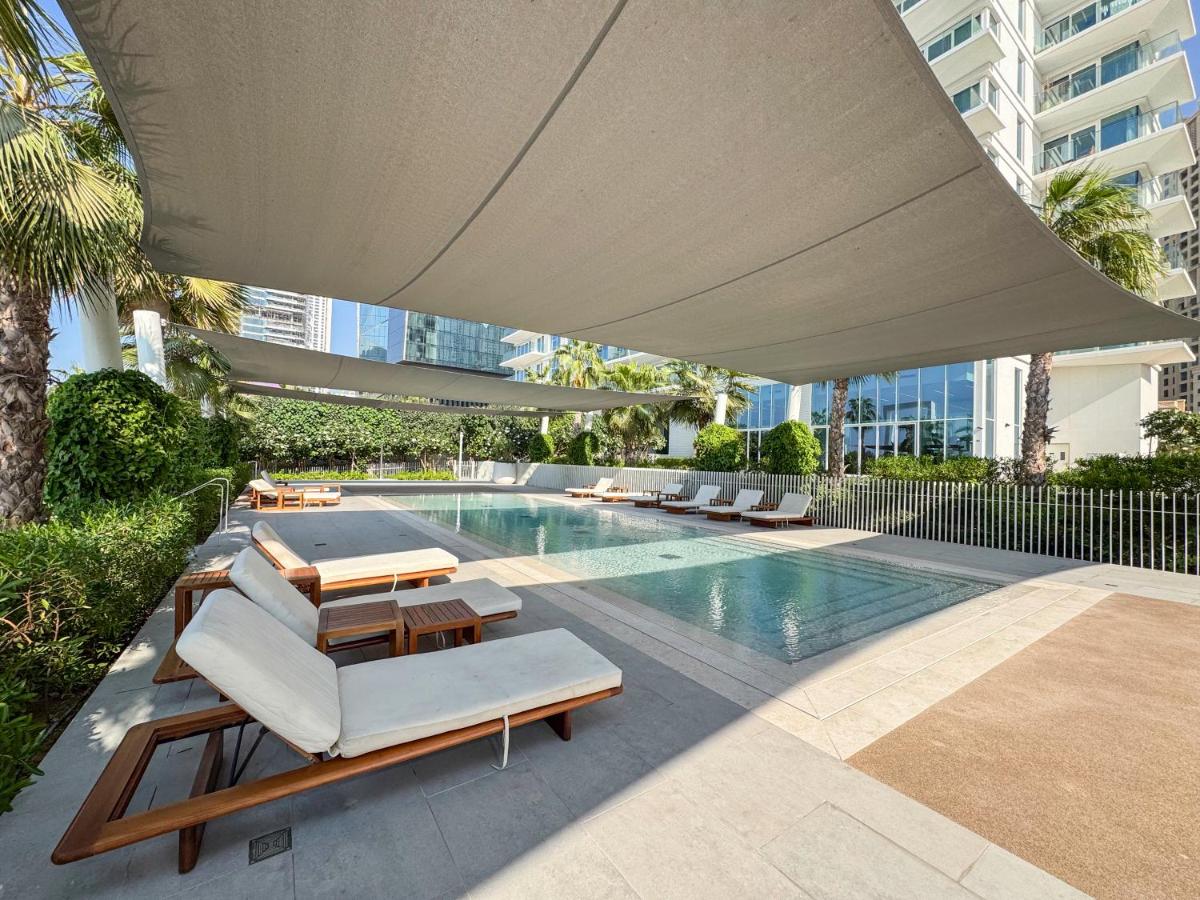 Ultra-Luxury 2BR at La Vie Iconic Sea Views - 4