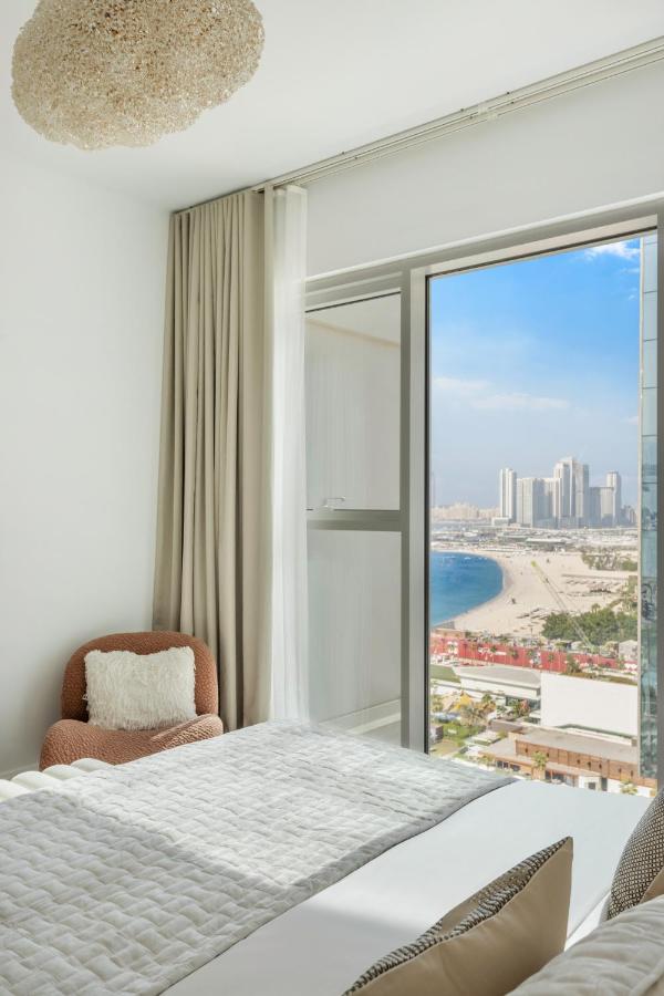 Ultra-Luxury 2BR at La Vie Iconic Sea Views - 2