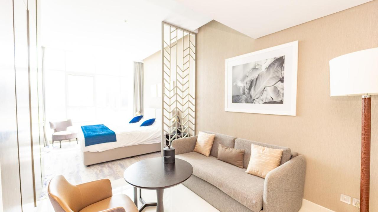 Conveniently Located Apartment With Waterfront View - 3