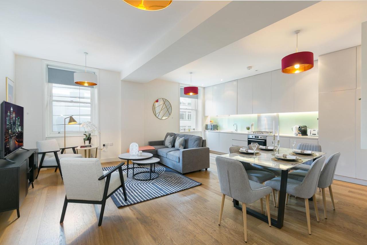 Urban Chic - Baker Street