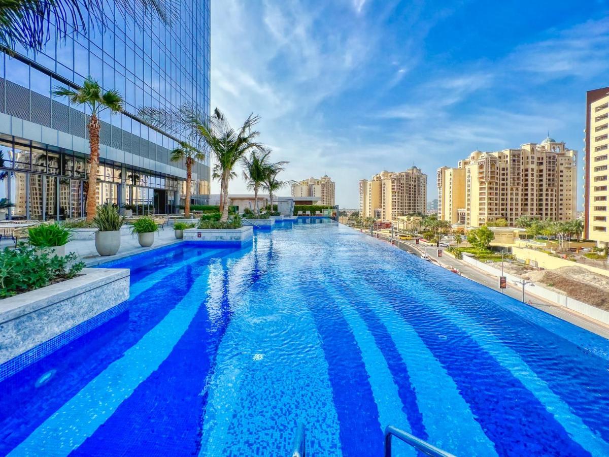 Palm Tower where Luxury & View meet in one place - 4