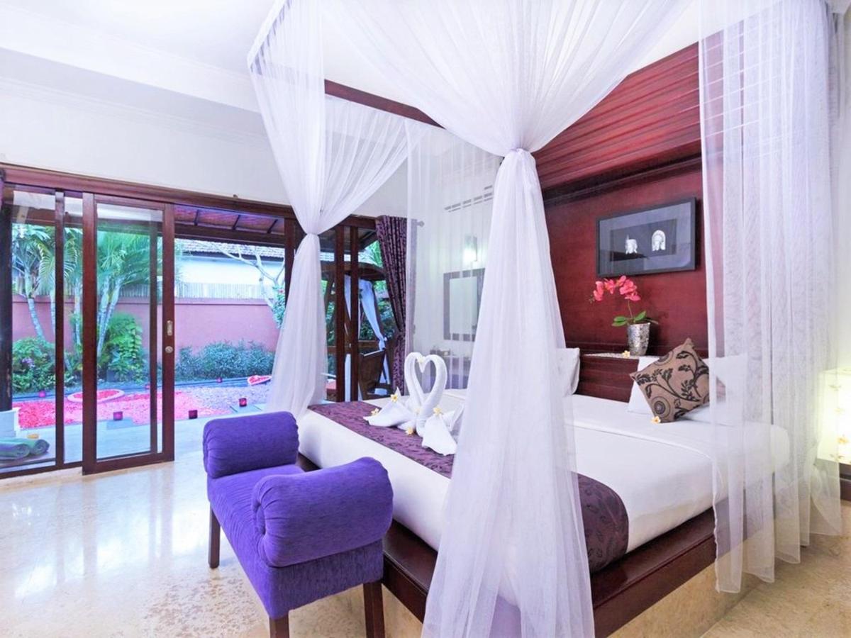 Private Pool Villas Kuta Bali