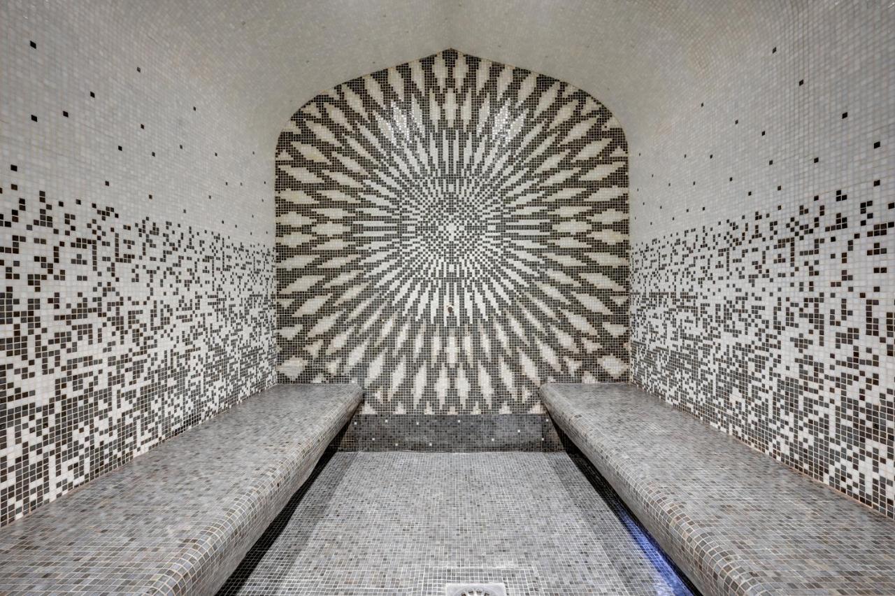 The One Alma Paris - 4