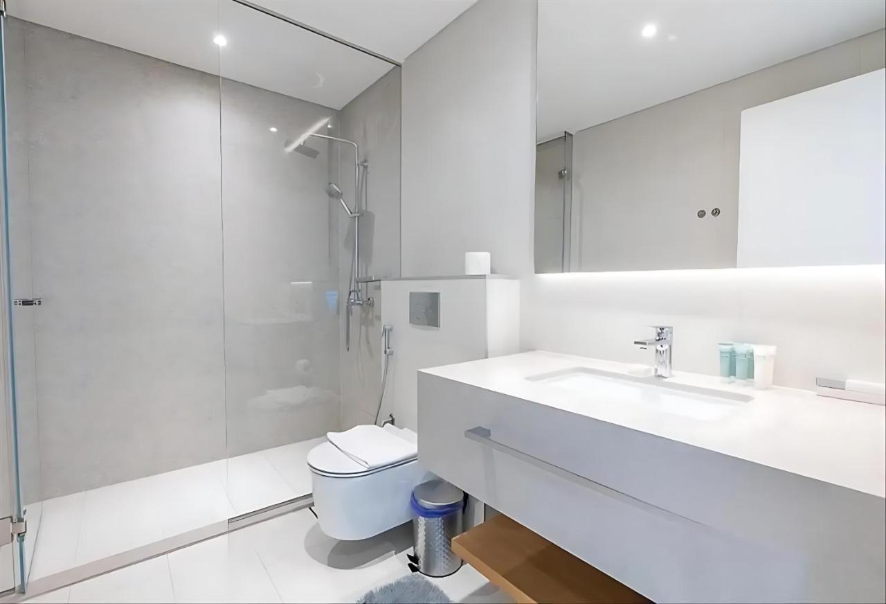 La Vie JBR Beatiful 1 Bed Seafront - 3