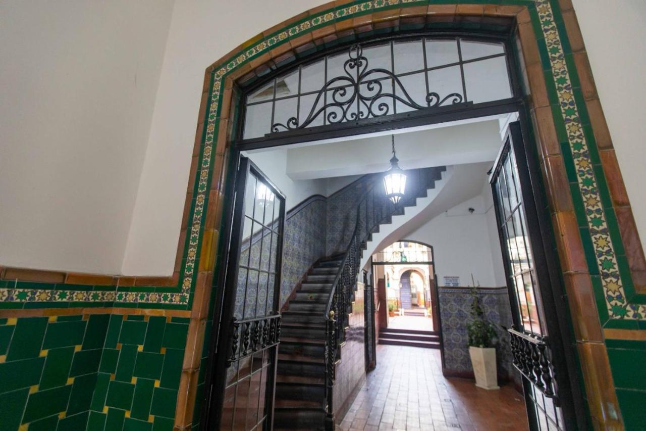 Palacio Andaluz Casa Rivadavia Buenos Aires - 3