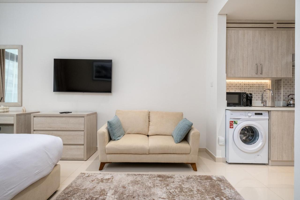 Charming Studio in Seven Palm with Balcony Rooftop Floor - 5