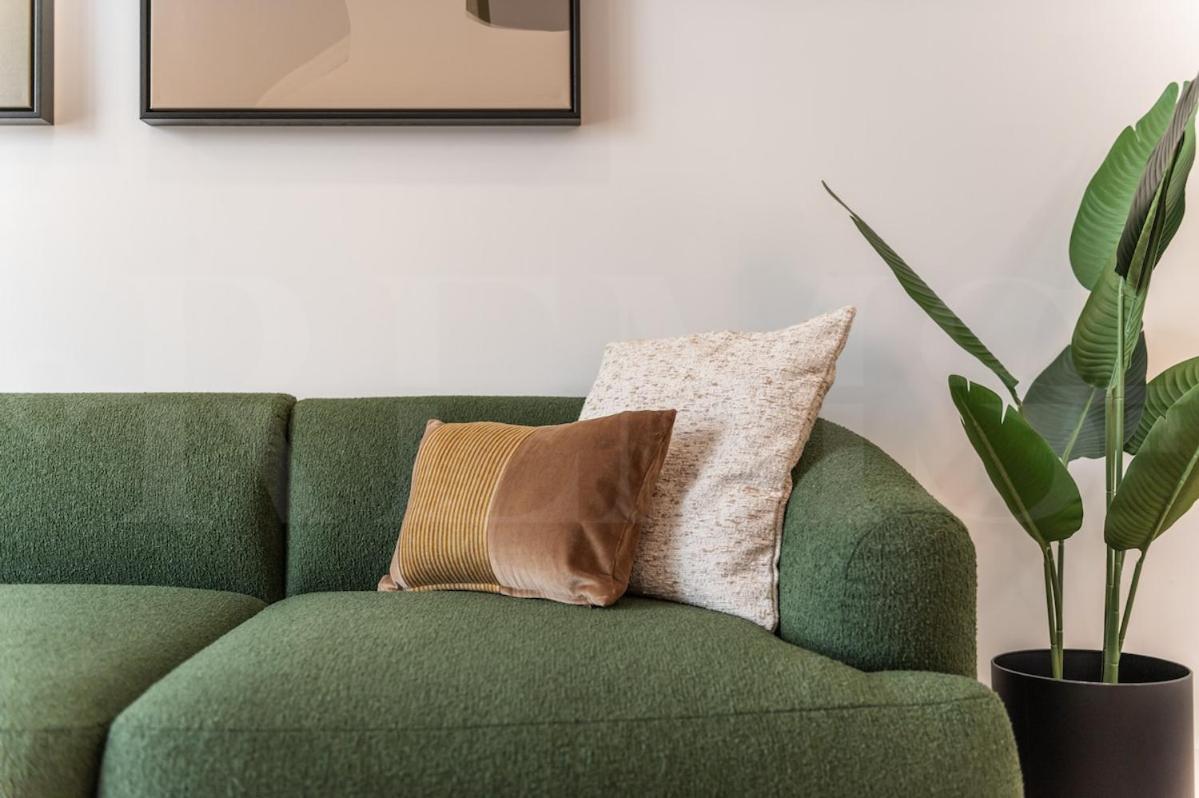 Panoramic skyrise on the 20th floor by REMS - 3