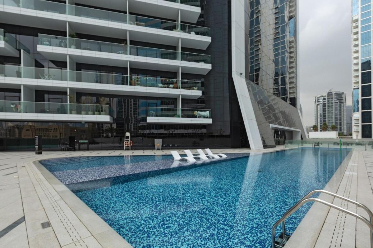 Burj & Beyond - Luxury Stay with Burj Khalifa View - 4