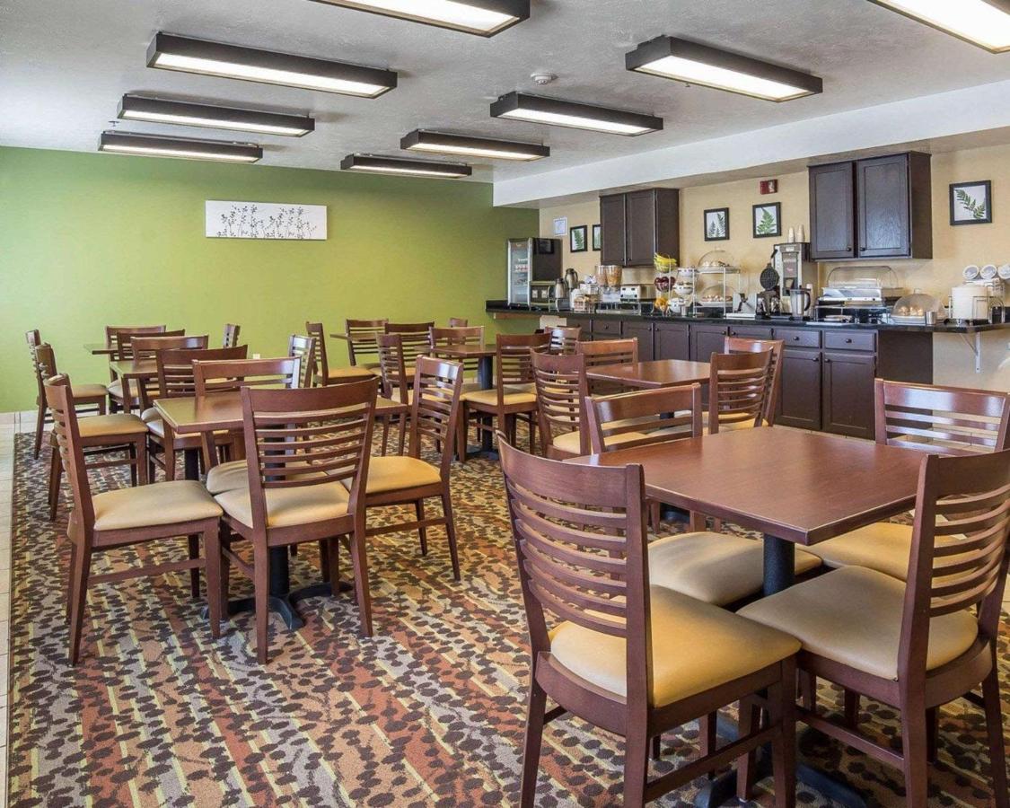 Sleepy Valley Inn — photo 16