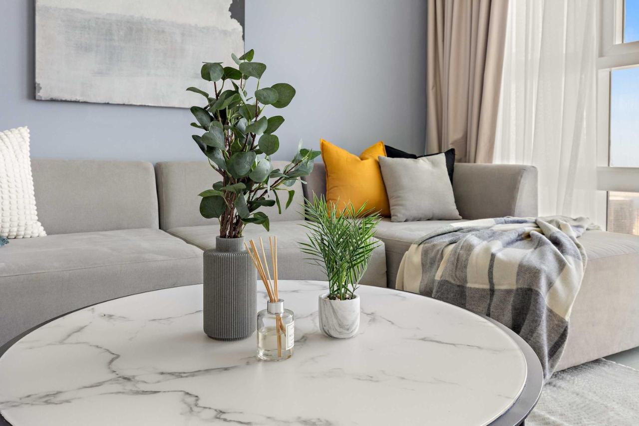 Silkhaus Vacation Homes Chic 2BR in Horizon Tower near Beach - 2