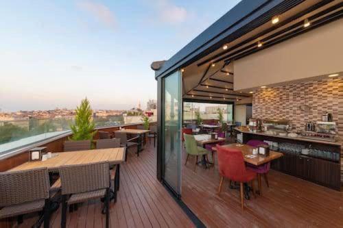 Sultan City Hotel - 4