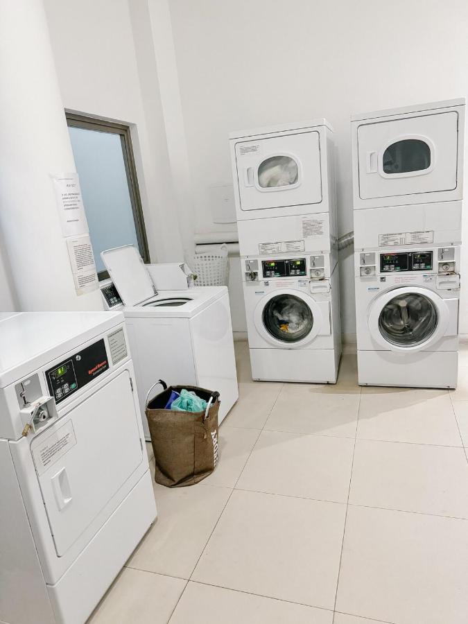 2BR Heart of Leblon with Balcony, Renovated Gem - 3