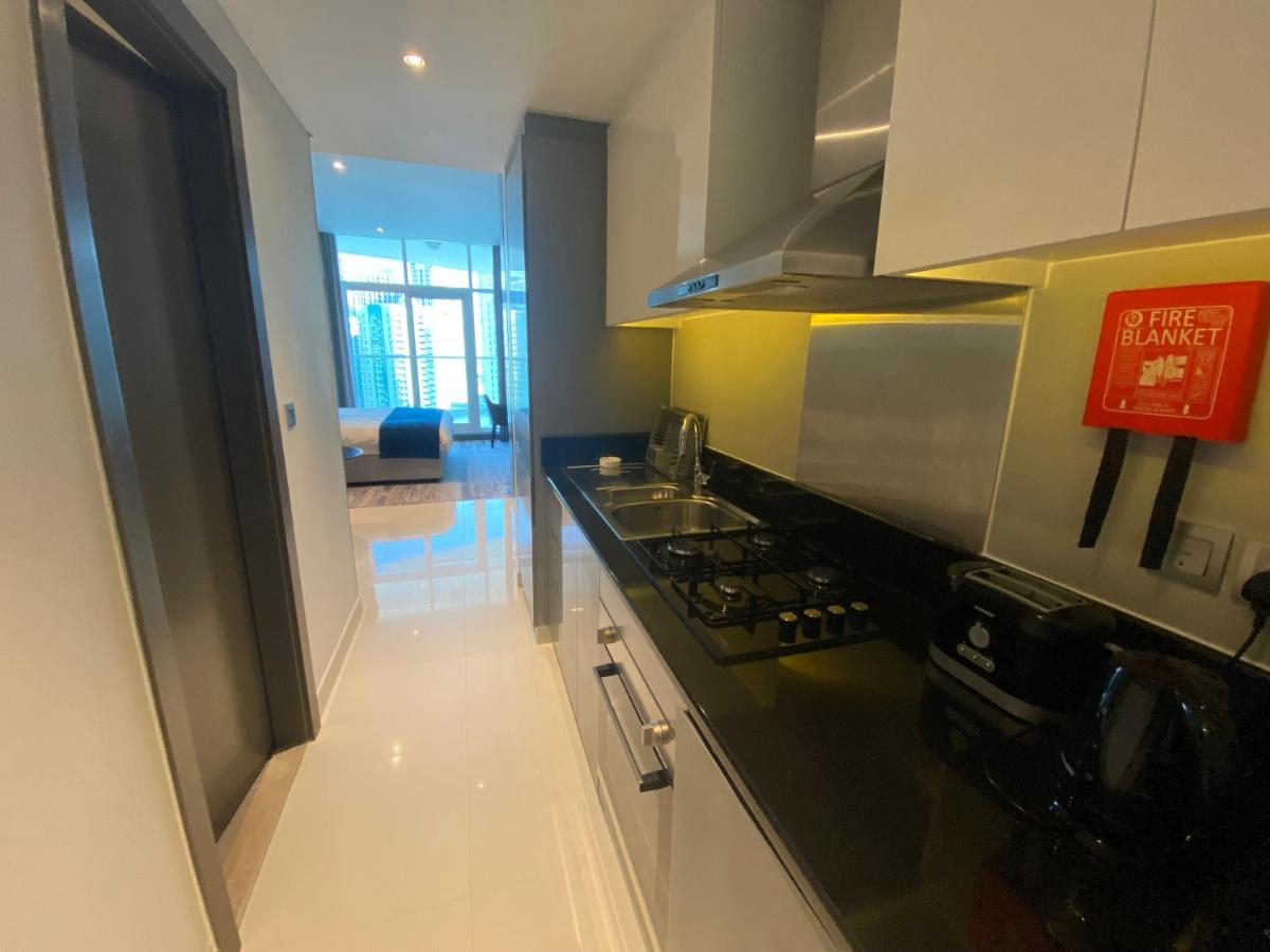 Luxurious studio in Damac maison prive by Phineek vacation home - 4