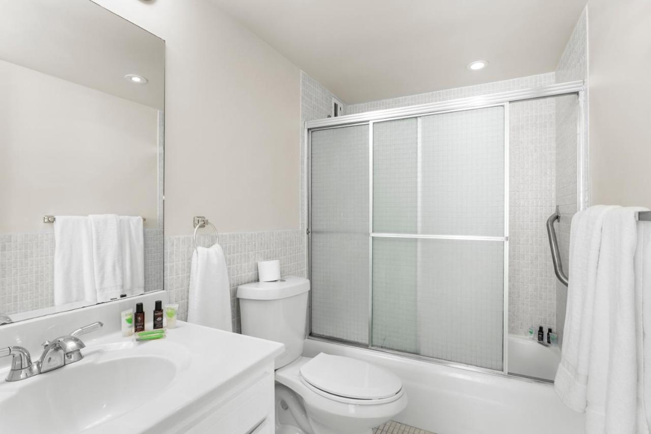 Bay Harbor Sunset Apt 5B - 3