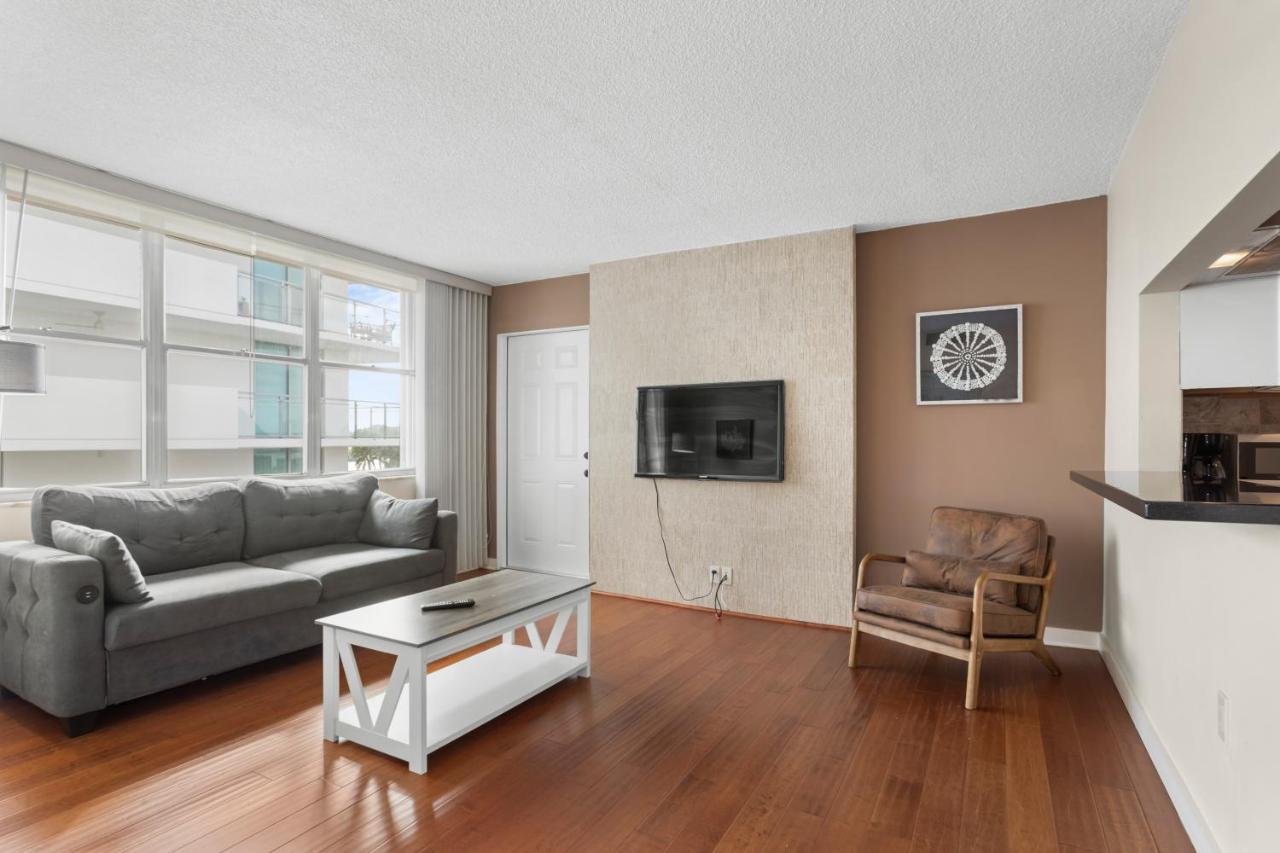 Bay Harbor Sunset Apt 5B