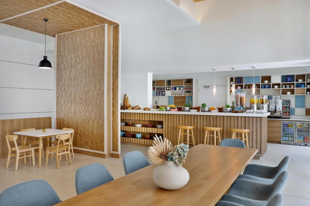 Element Dubai Airport - 5