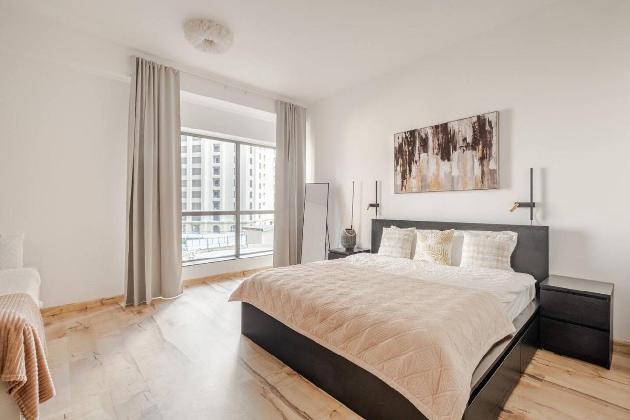 Stylish beachside apartment 3 beds in JBR - 2