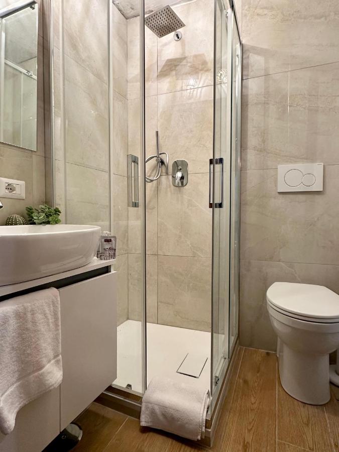 Leonina 75 Holidays - 3