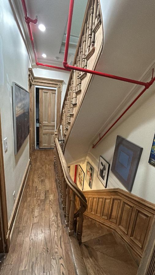 Harlem Brownstone - 5