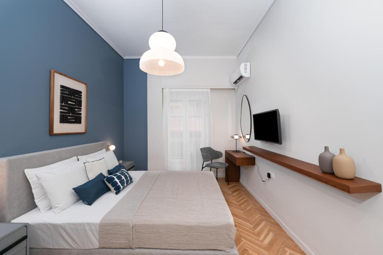 Spacious & Stylish Athens Apartment - Walk to Metro - 3