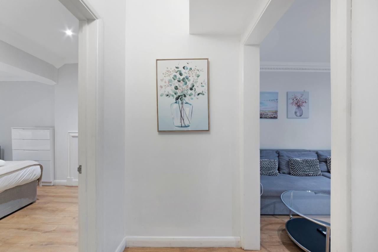 2 Bed Piccadilly Apartment 4 - 2