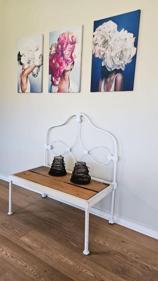 BestPlaceEver - Luxury House with Vineyard Views - 4