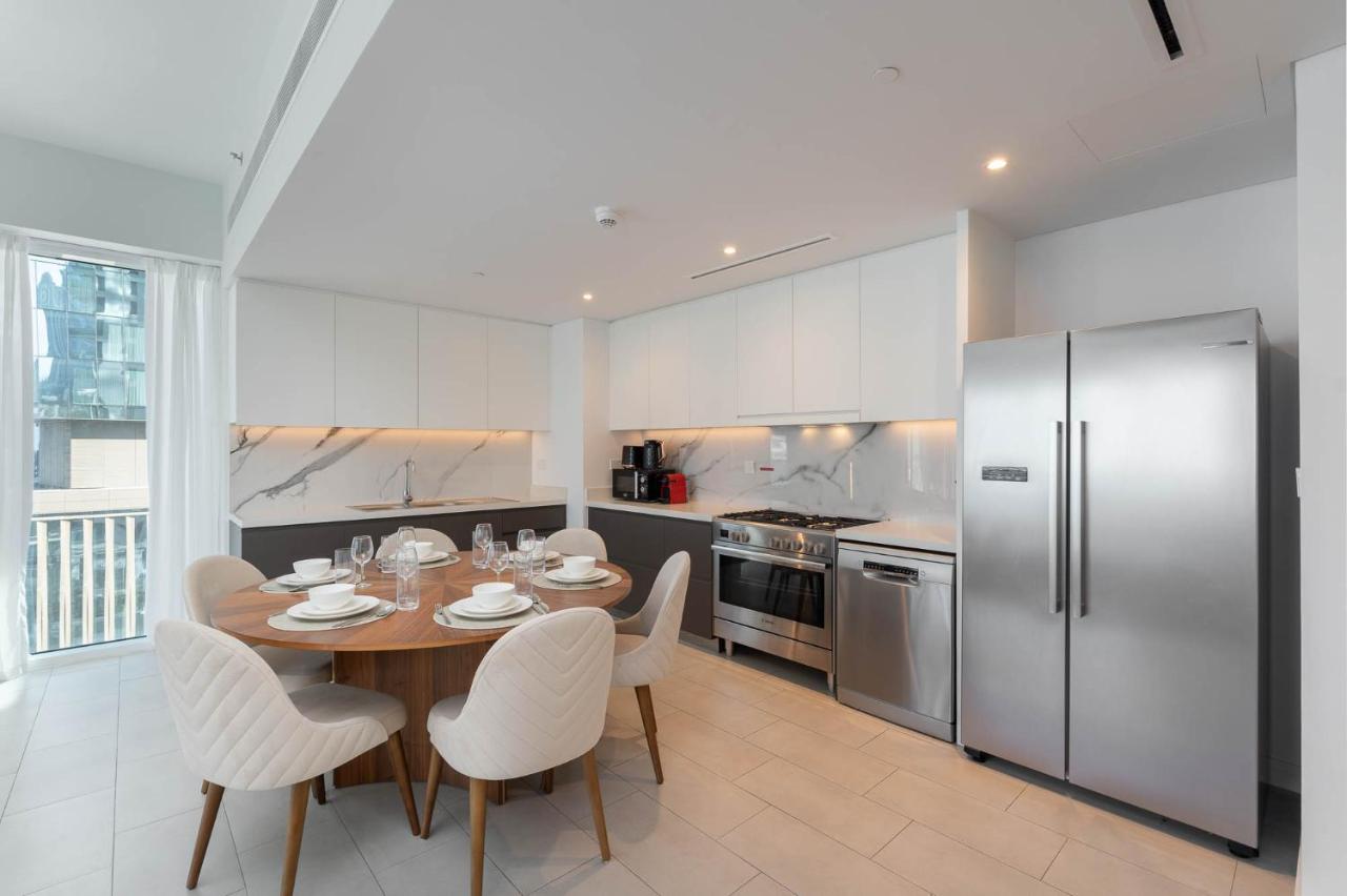 Beautiful 2 Bedroom Sea Views at La Vie JBR - 5