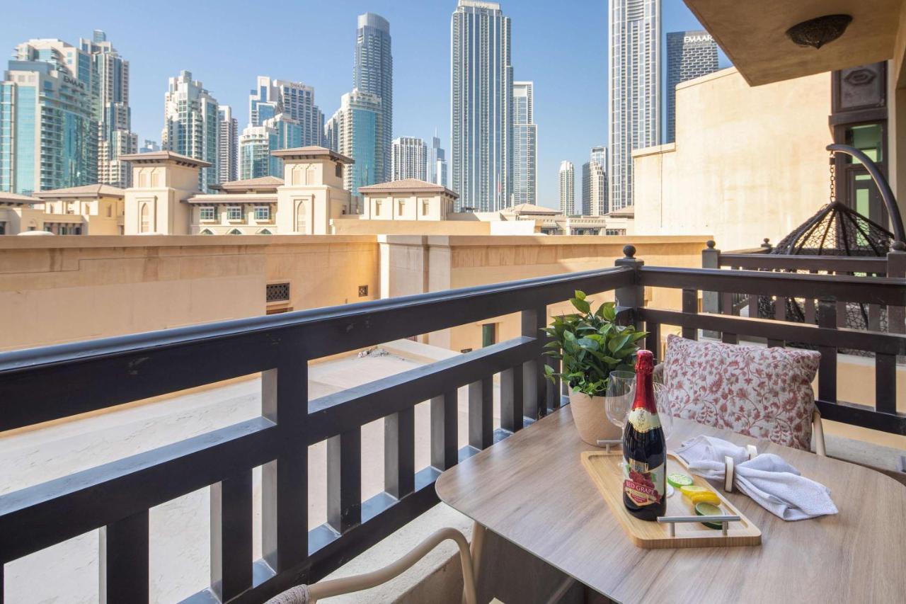 Frank Porter - Tajer Tower E - 2