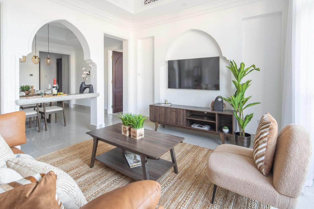 Frank Porter - Tajer Tower E - 4