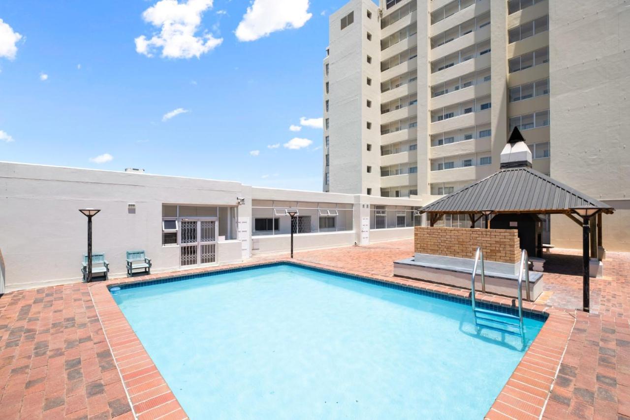 Odeon Towers 1007 - 2