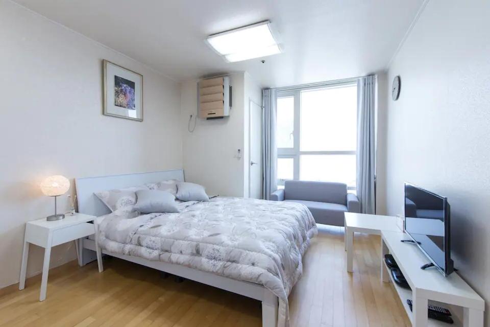 MH-Stay#1- Last Chance for 2026 - Book by this week! Secure any date through December at our lowest early-bird rates - 5