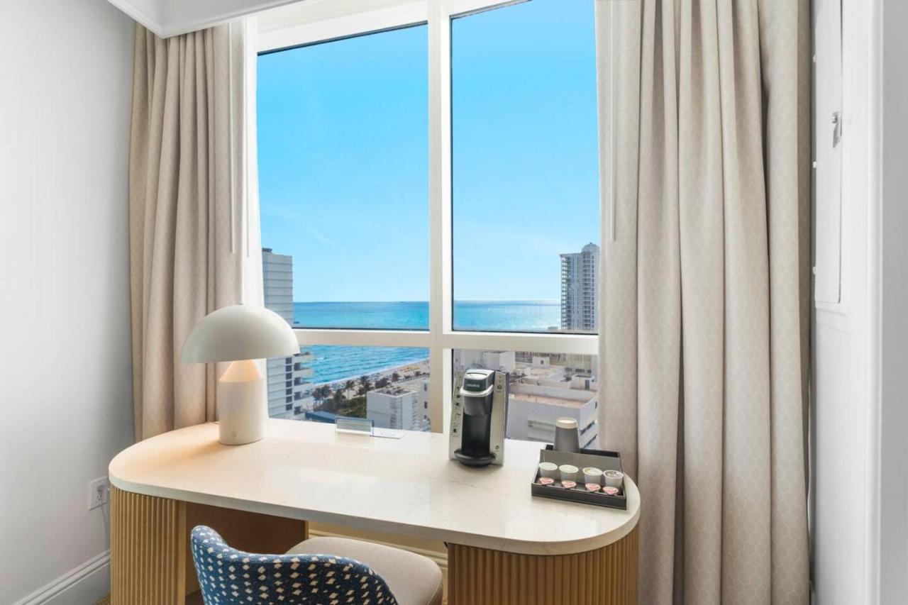 Fontainebleau Hotel Two Bedroom Suite - 2