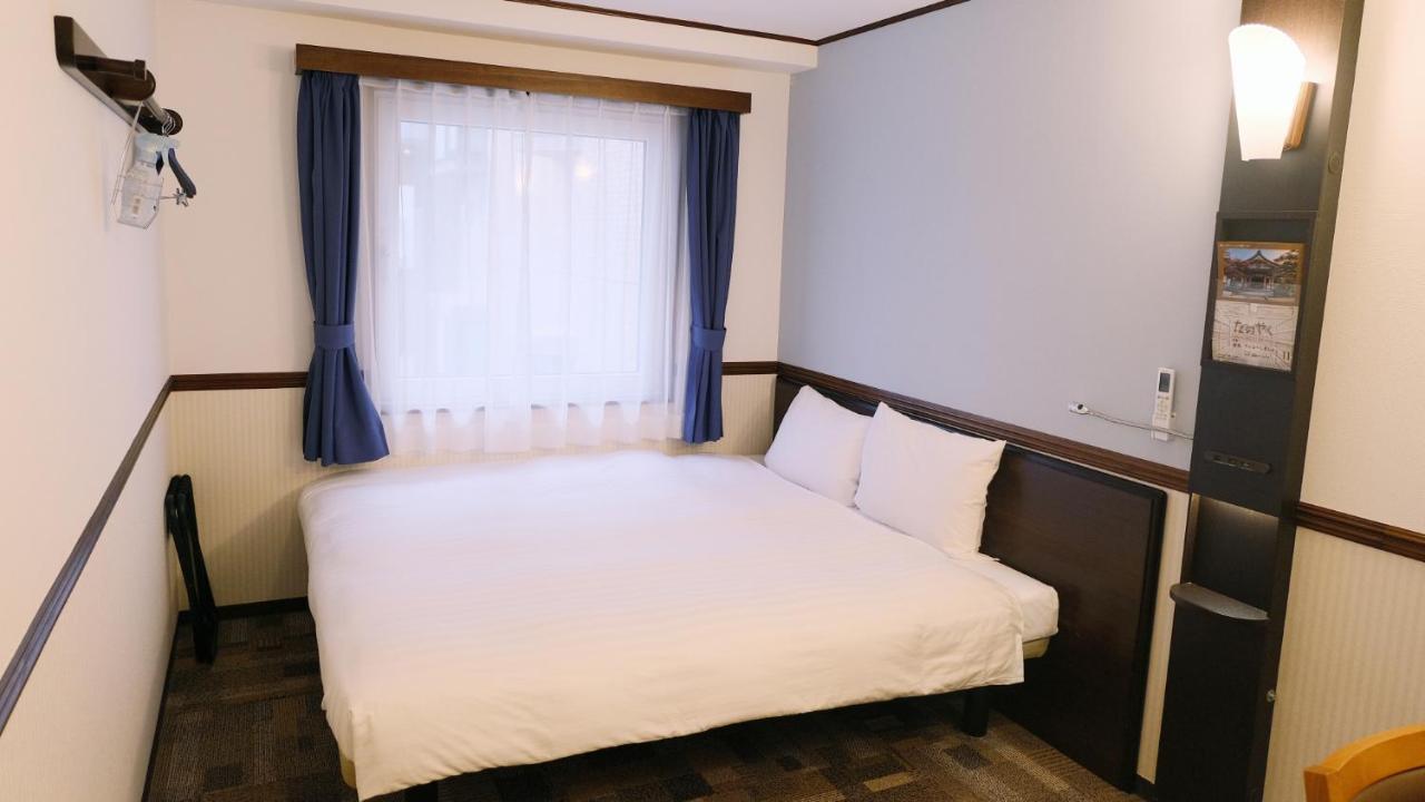 Toyoko Inn Tokyo Nihombashi Zeimusho Mae - 5