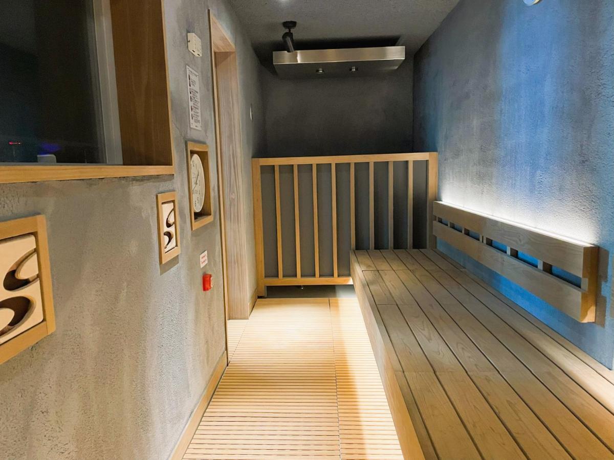 Men Only Capsule Room & Sauna, Bathhouse, gim 男性専用サウナ&カプセル Minami Gakugeidai