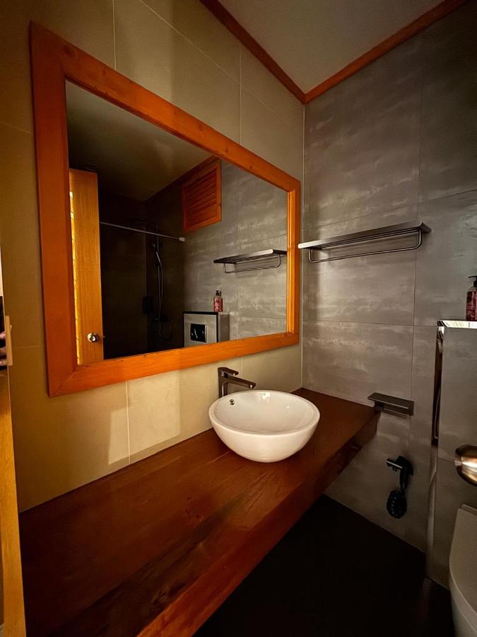 Rattehi Inn at Rakeedhoo - 3