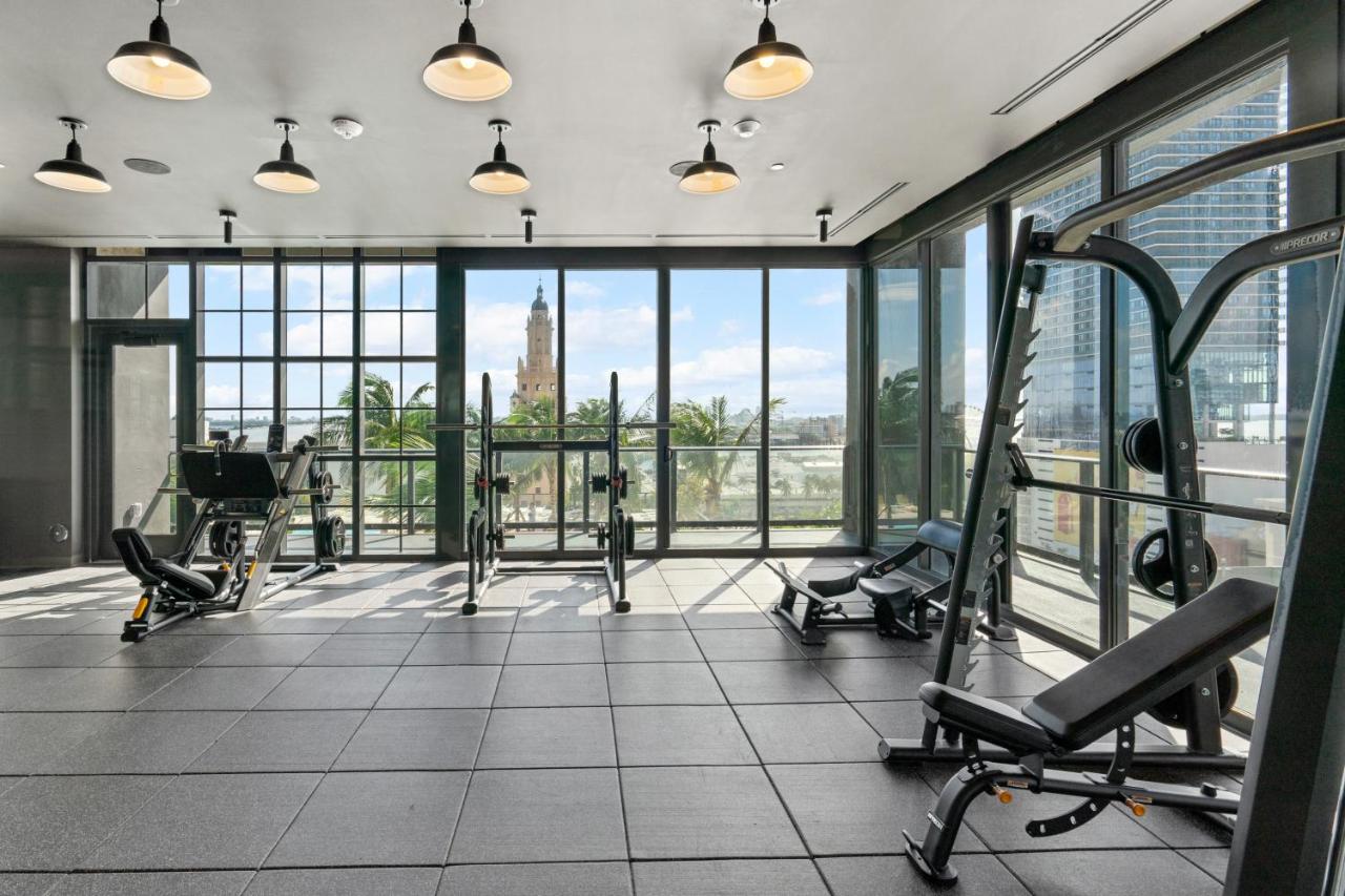 New 2-Bdrm Downtown Miami Apartment with Bay Vista - 5