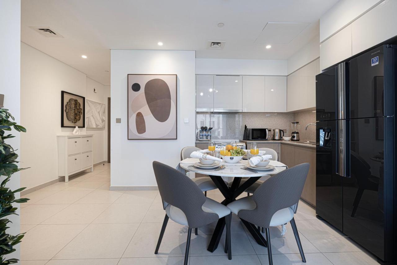 Full Burj Khalifa View! Brand New 2 Bedrooms! 5min walk From Dubai Mall! - 4