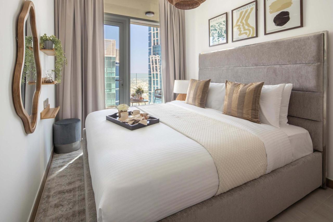 Frank Porter - Urban Oasis - 2