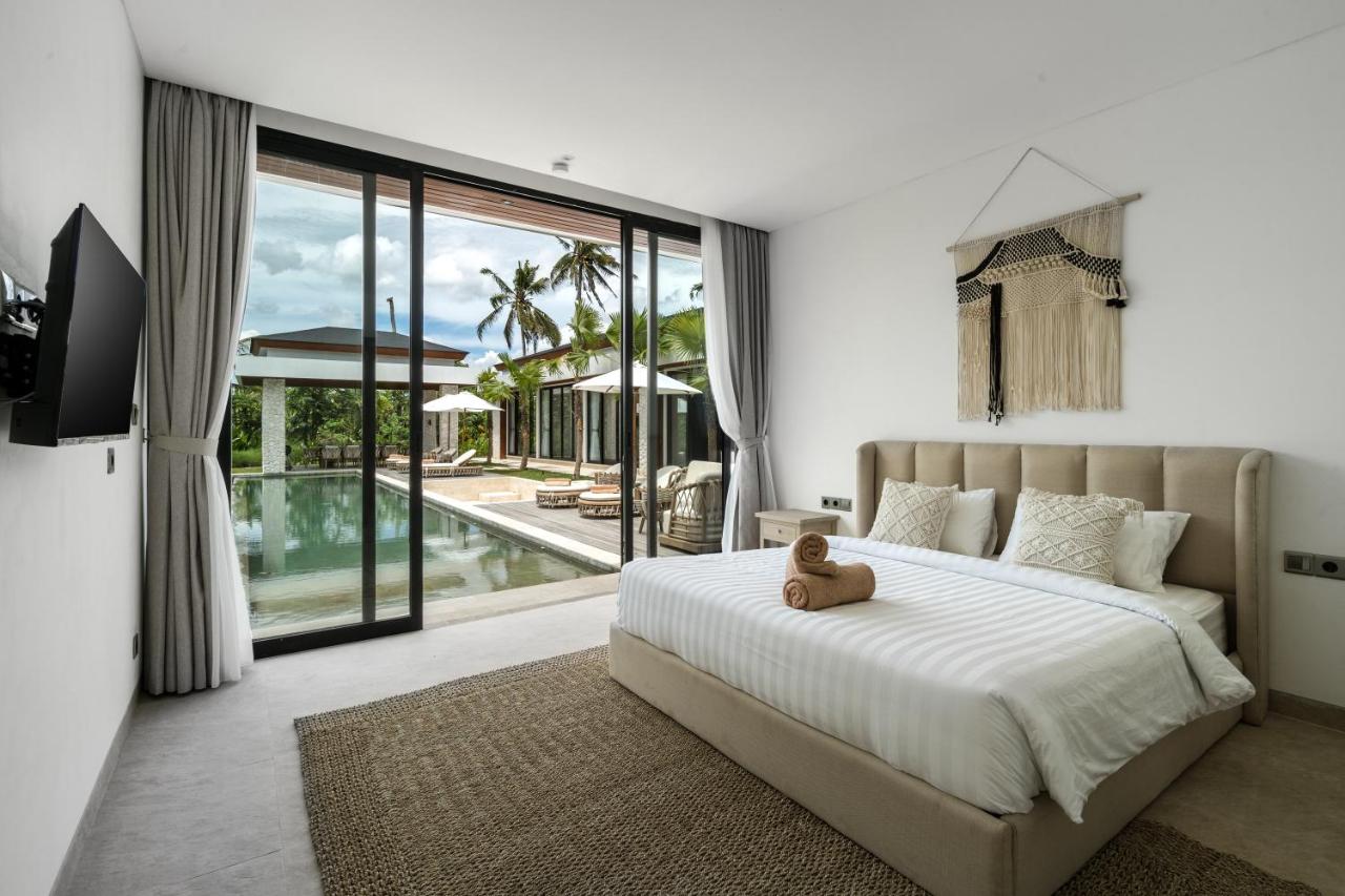 Villa Leonard by BaliSuperHost - 2