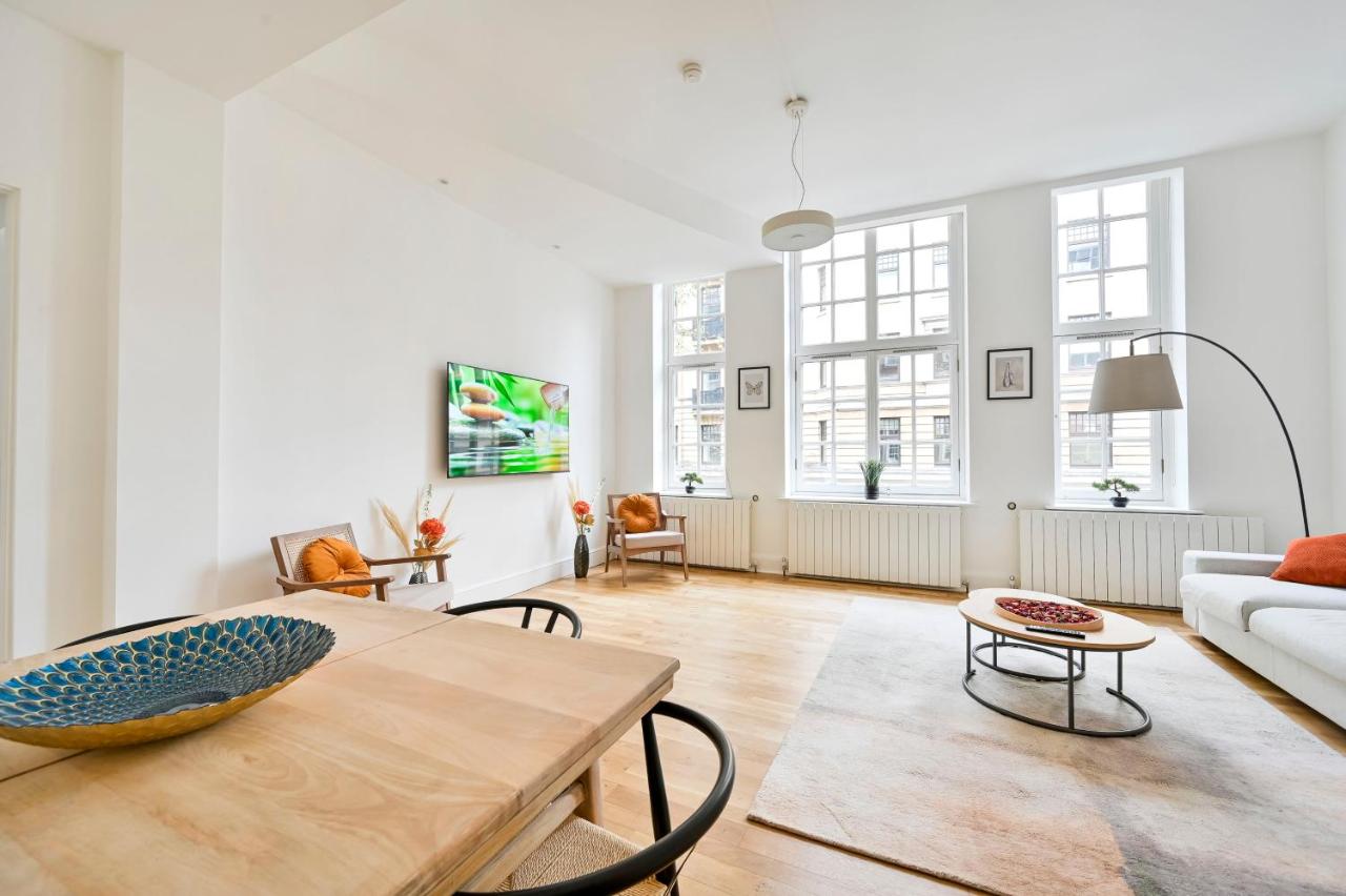 Magnificent 2 Bed Fitzrovia Apartment - 5