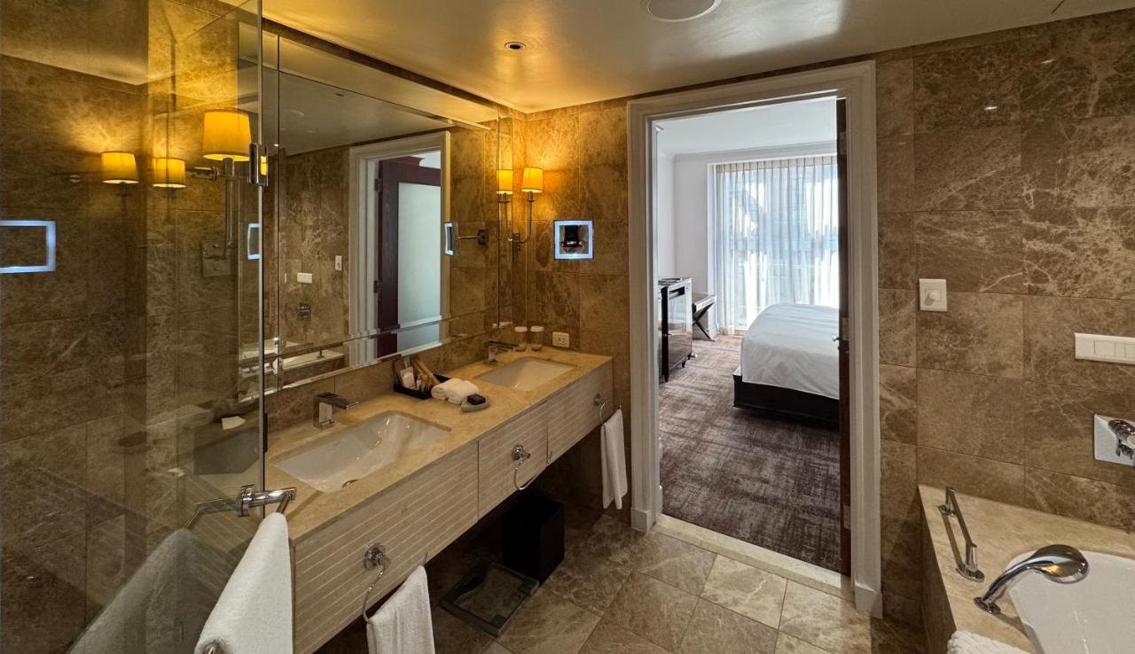 Luxury Residence 906 at Taj Cape Town - 3