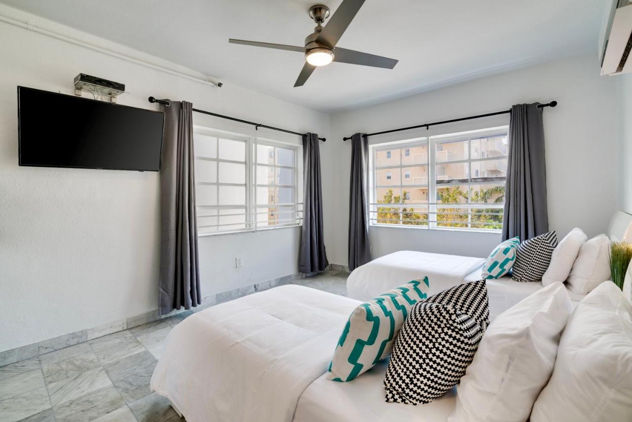 Best location by the Beach ! Free WiFi - TV - All amenities