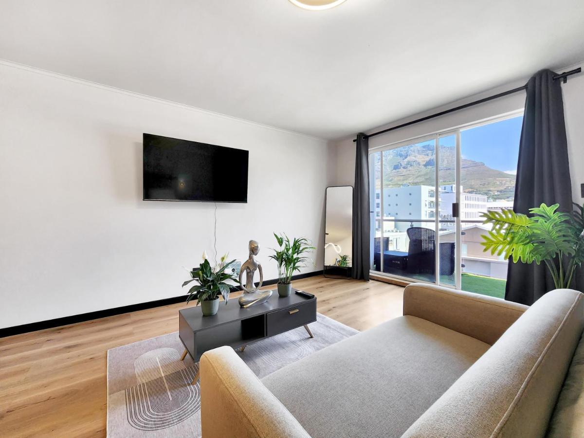 Stunning Apartment Within the Heart Of Cape Town - 5