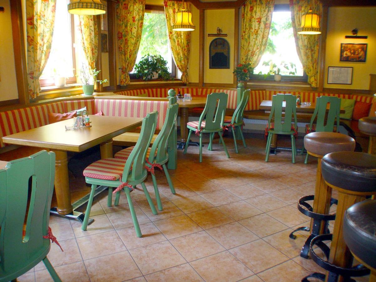 Hotel Strebersdorferhof photo