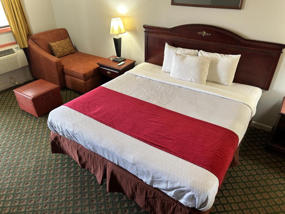 Eunice Inn — photo 13