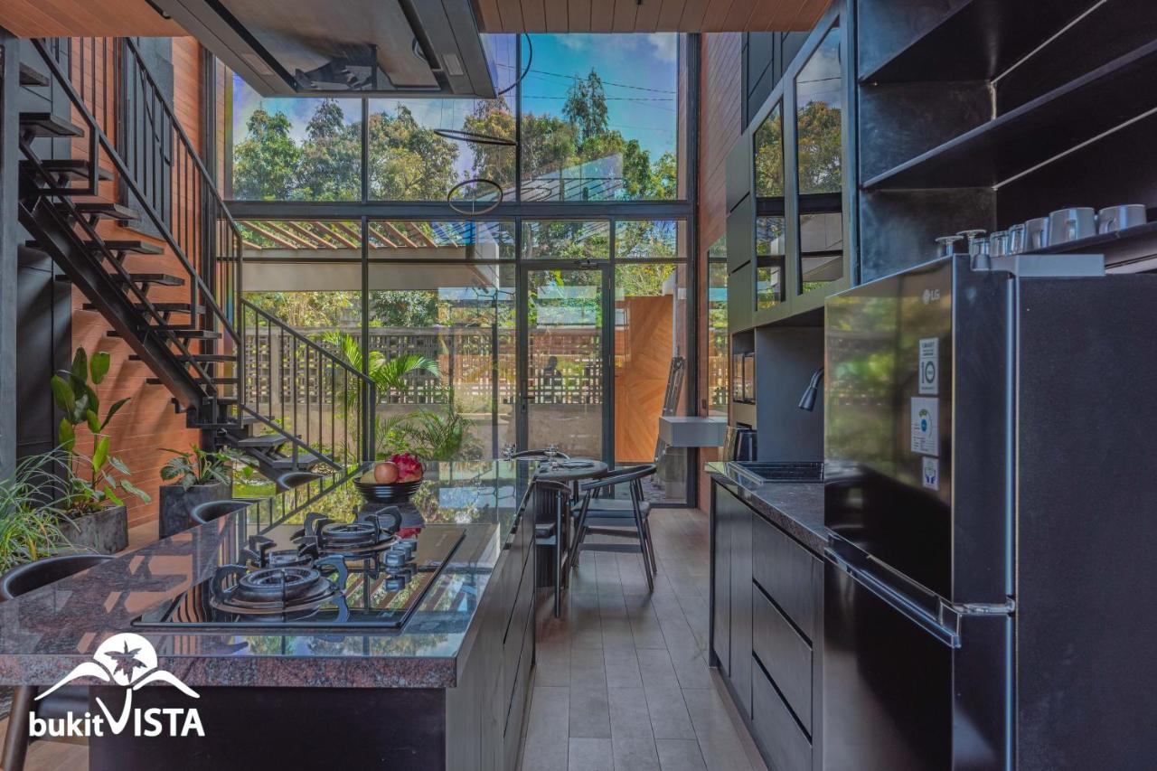 The Black Rock Villa by Bukit Vista - 5