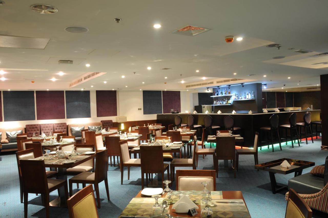 Holiday Bahrain Hotel photo