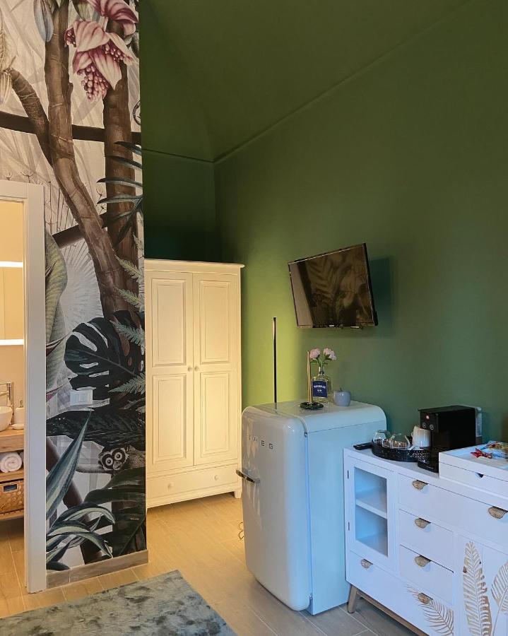 YOLE Affittacamere - 4