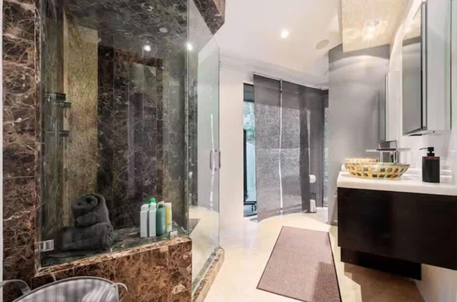 Cozy Oasis in Oakley with Basketball court pool - 3